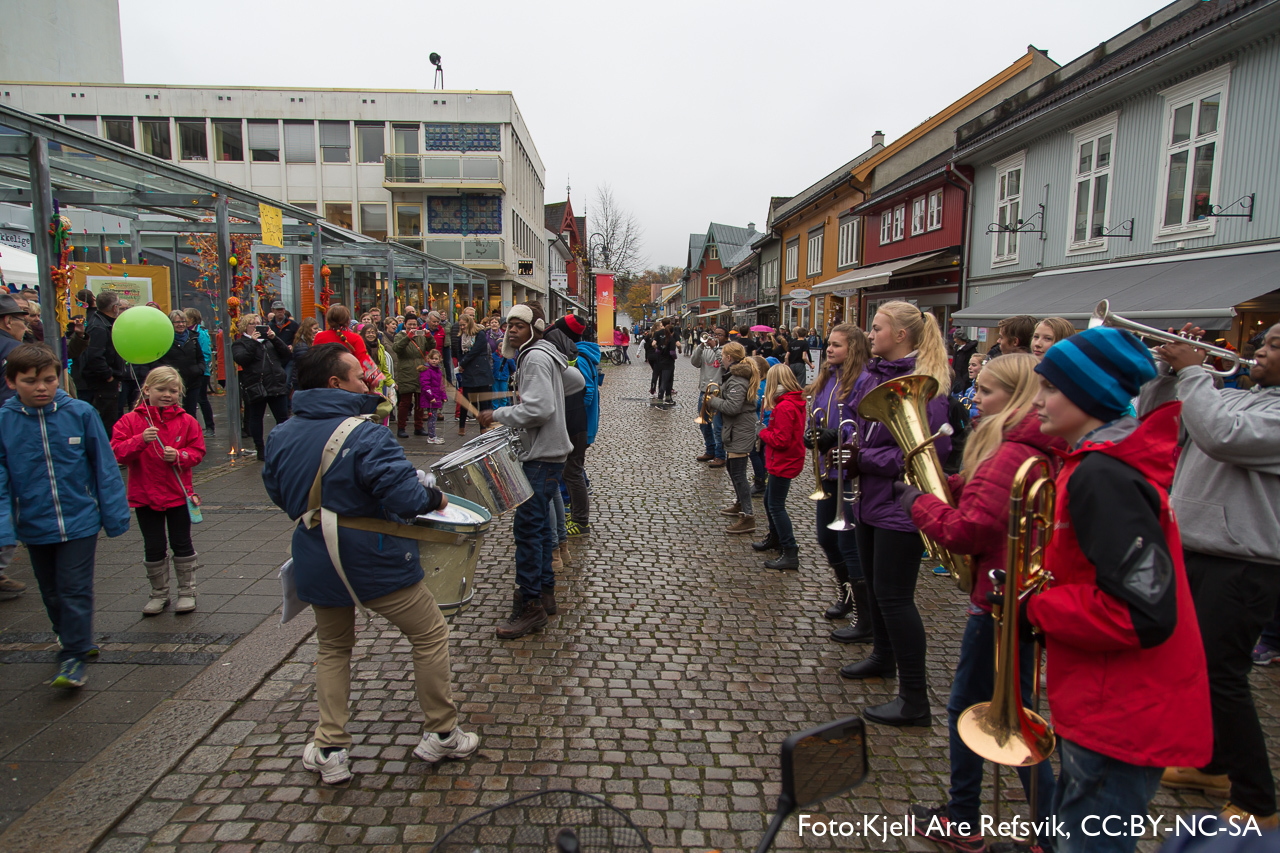 Jazzparade i Storgata i Lillehammer.