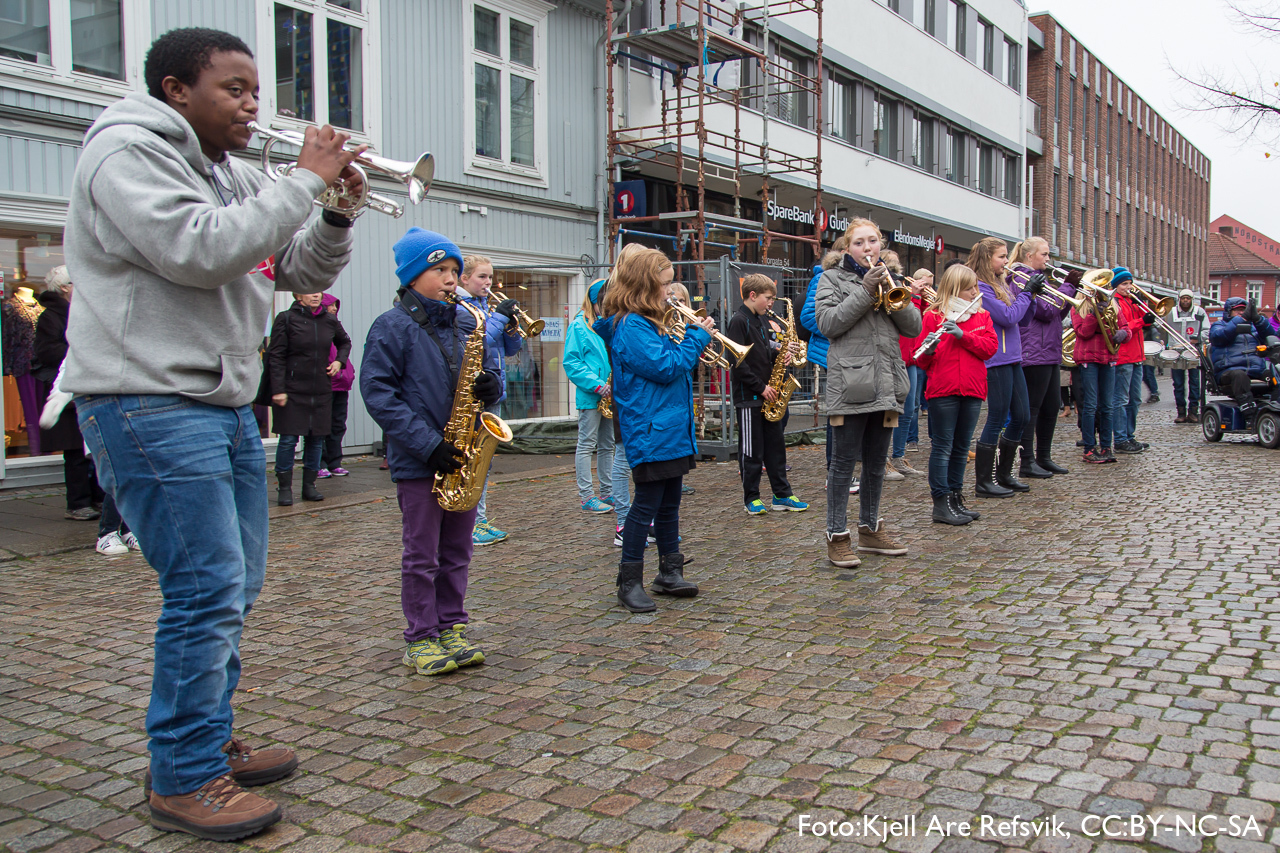 Jazzparade i Storgata i Lillehammer.